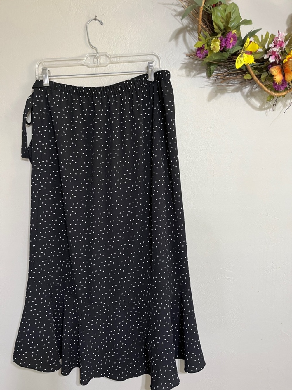 🌺Max Studio Black Polka Dot A-Line Midi Skirt - Picture 7 of 10